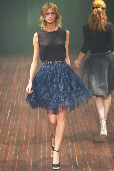 Look 37